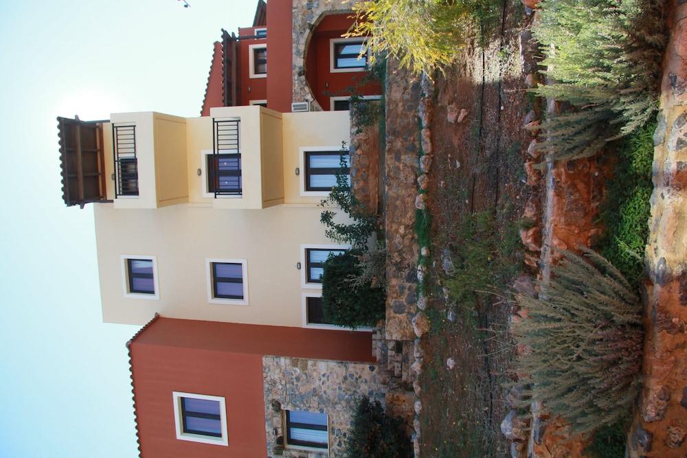 Amazones Driades Apartments Piskopianón Esterno foto
